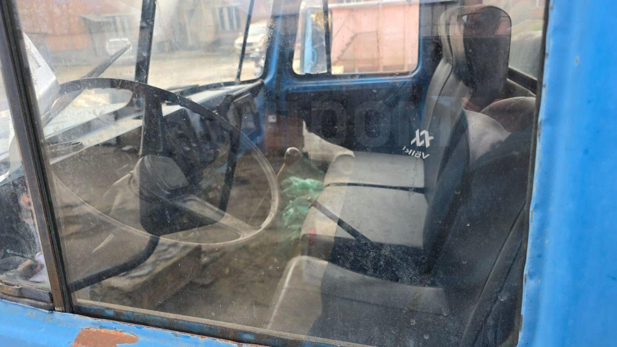 Грузовик с подъемником Урал 4320-1151-61: фото 12