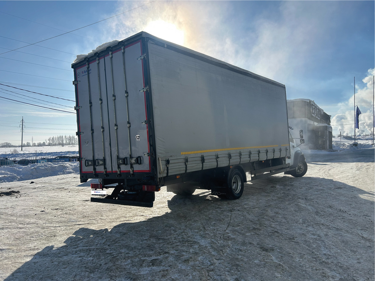 Газ ГАЗон NEXT C41RB3 - Грузовик бортовой/ Платформа: фото 4 Газ ГАЗон NEXT C41RB3 - Грузовик бортовой/ Платформа: фото 4