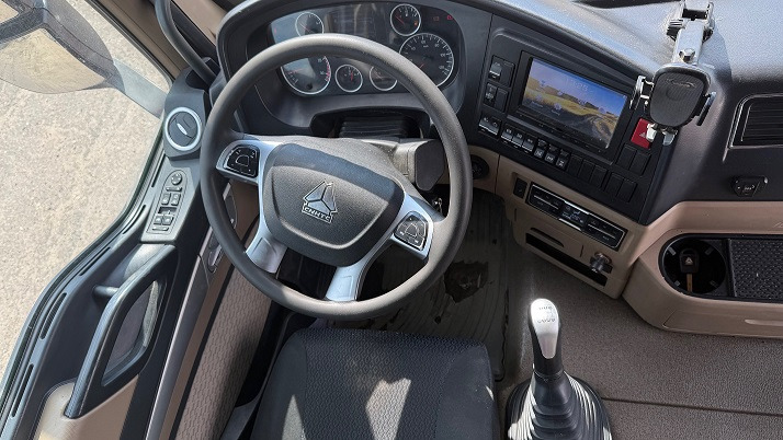 Самосвал HOWO T5G: фото 8