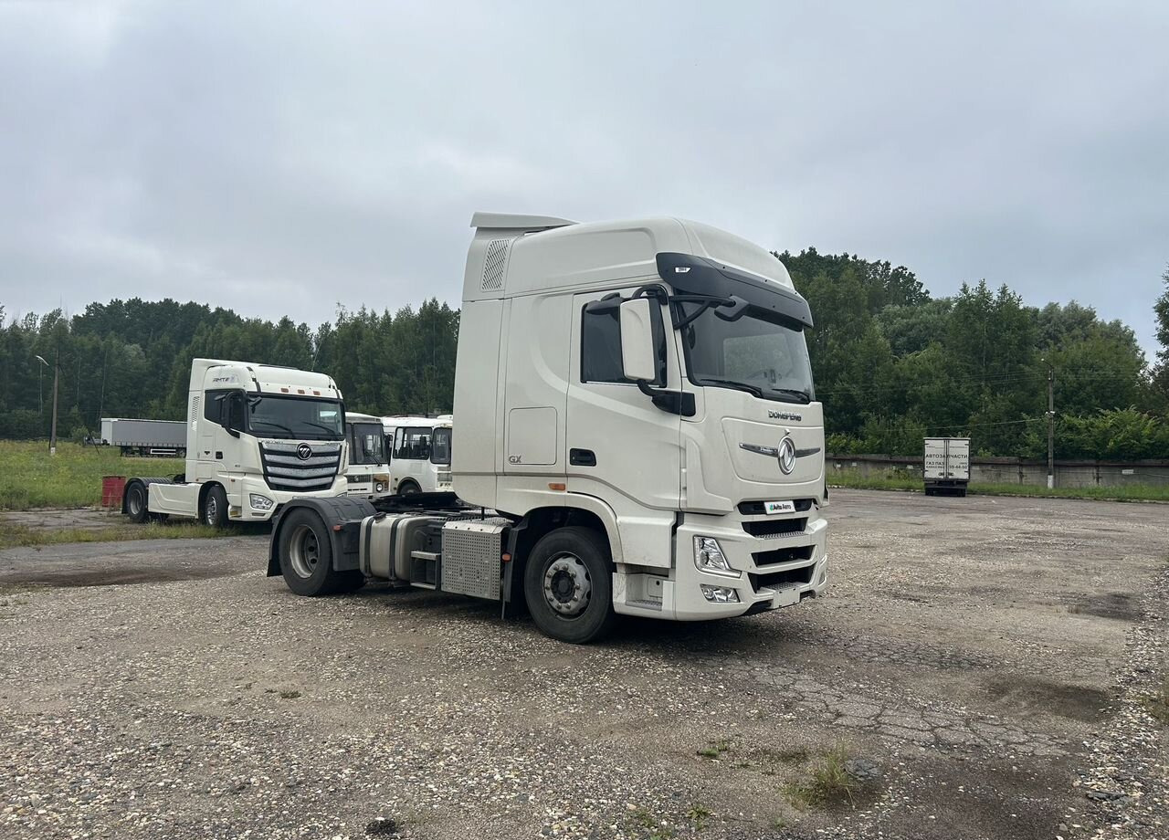 Тягач Dongfeng DFH: фото 7 Тягач Dongfeng DFH: фото 7