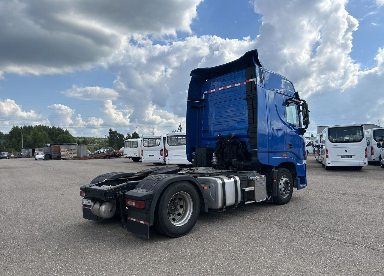 Dongfeng DFH - Тягач: фото 4 Dongfeng DFH - Тягач: фото 4
