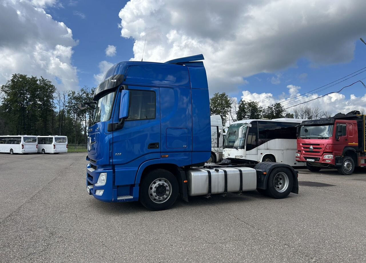 Тягач Dongfeng DFH: фото 8