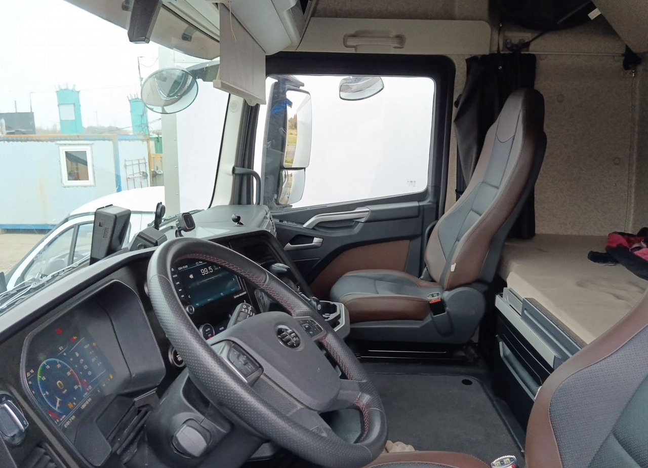 Тягач FAW J7: фото 8