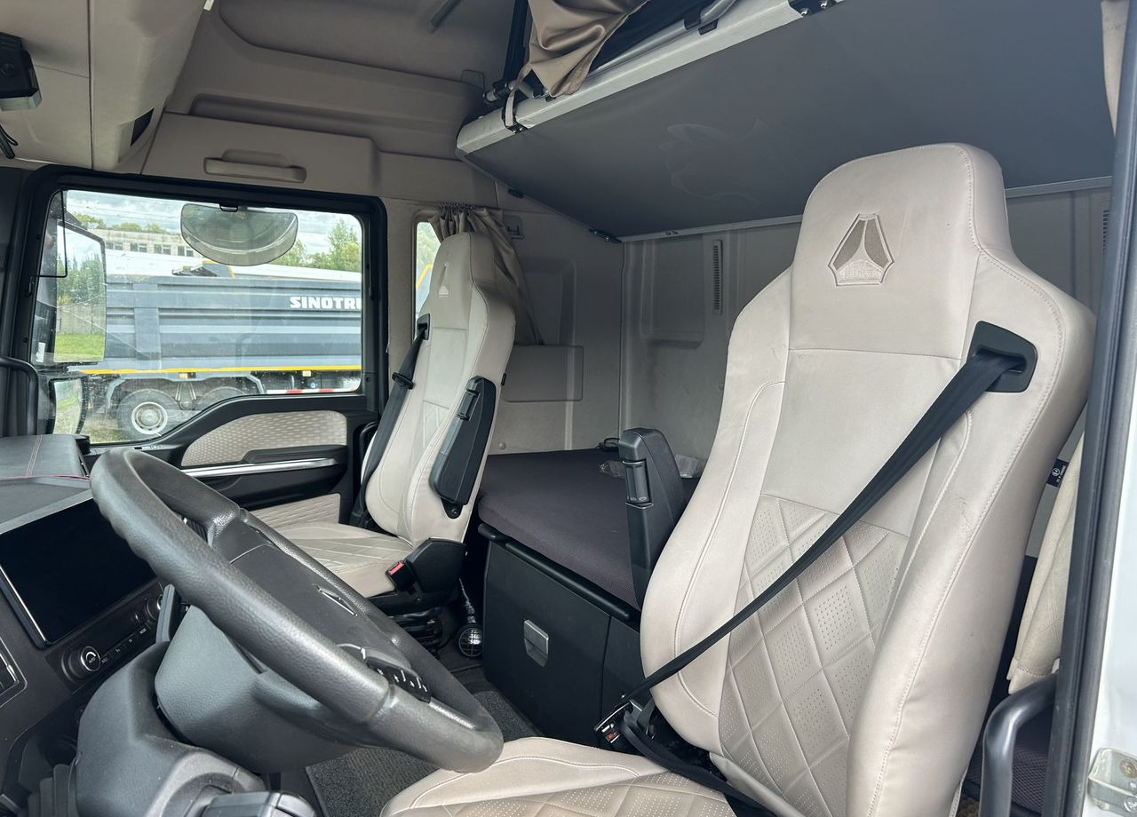 Тягач Sitrak C7H MAX: фото 9