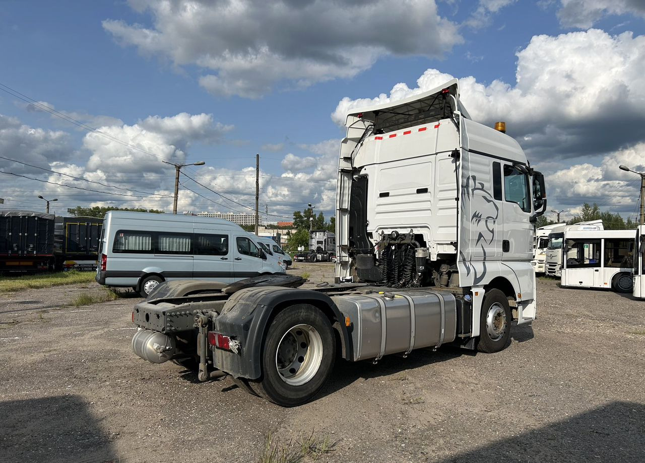 Тягач Sitrak C7H: фото 6