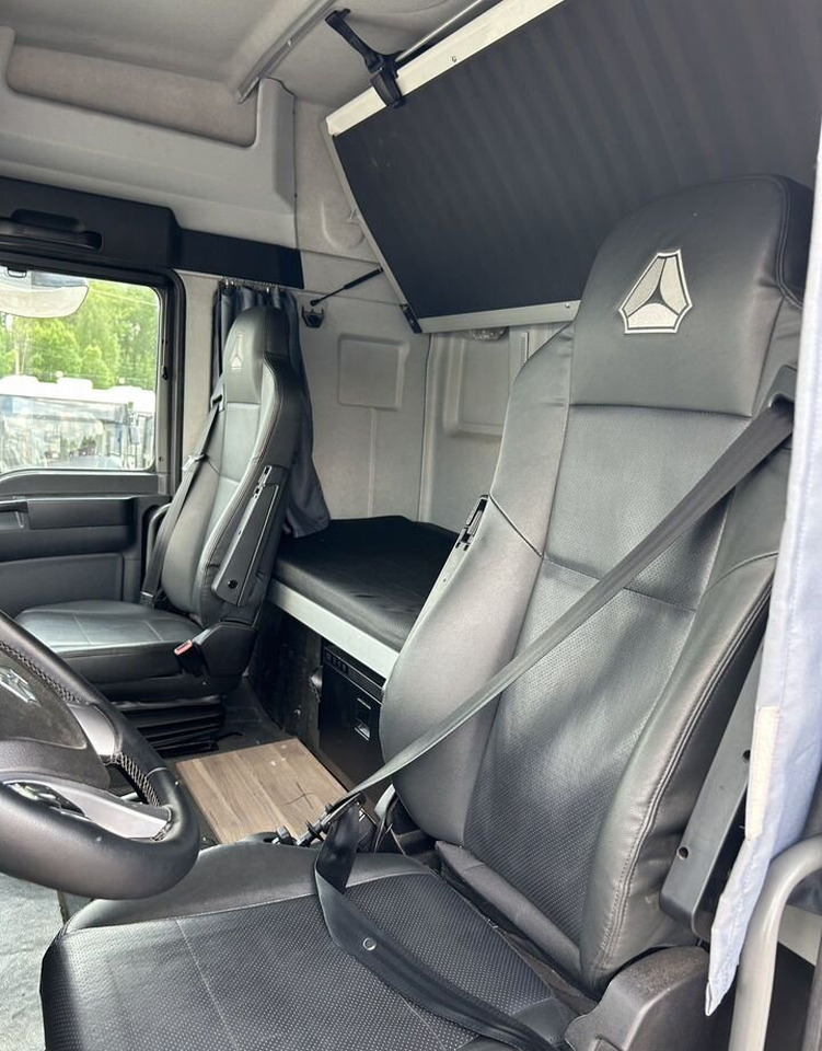 Тягач Sitrak C7H: фото 10