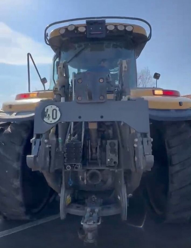 CHALLENGER MT 865 - Гусеничный трактор: фото 3 CHALLENGER MT 865 - Гусеничный трактор: фото 3