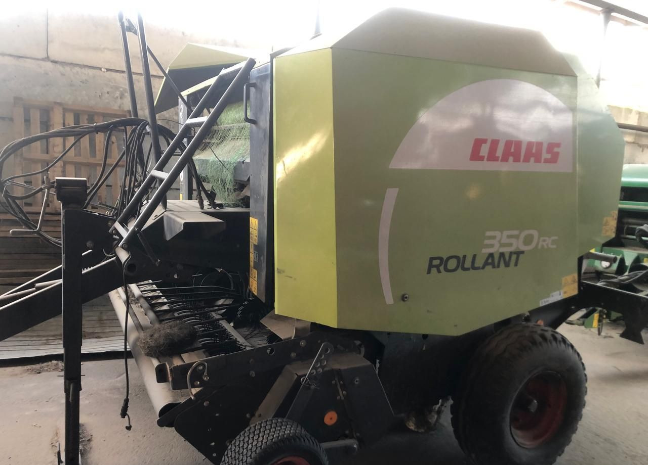 Claas Rollant 350 - Пресс-подборщик рулонный: фото 1 Claas Rollant 350 - Пресс-подборщик рулонный: фото 1