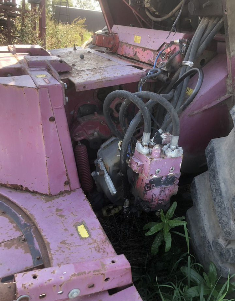 Гомсельмаш КВК-800 (Палессе FS80) - Кормоуборочный комбайн: фото 5 Гомсельмаш КВК-800 (Палессе FS80) - Кормоуборочный комбайн: фото 5