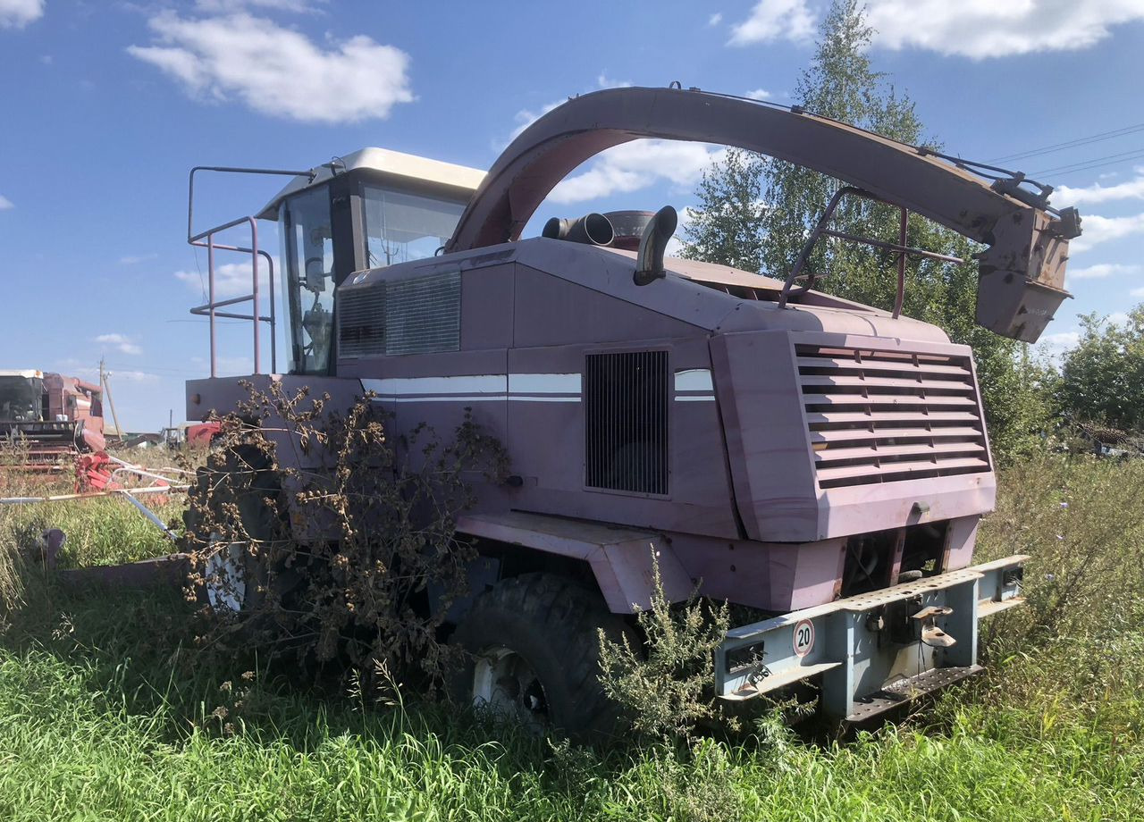 Гомсельмаш КВК-800 (Палессе FS80) - Кормоуборочный комбайн: фото 2 Гомсельмаш КВК-800 (Палессе FS80) - Кормоуборочный комбайн: фото 2