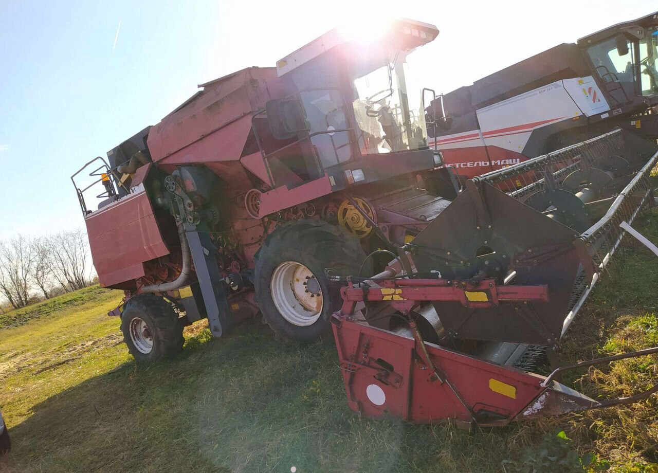 Зерноуборочный комбайн Гомсельмаш КЗС-1218 (Палессе GS12): фото 8
