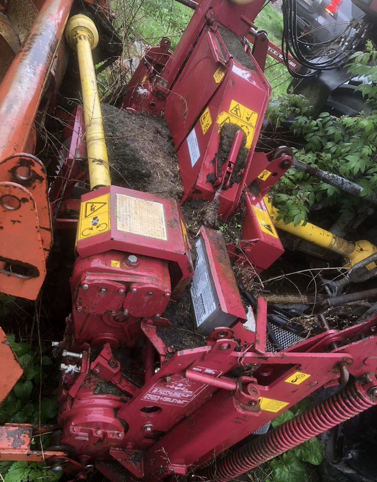 Трактор Гомсельмаш УЭС-2-280A (Палессе U280A): фото 22