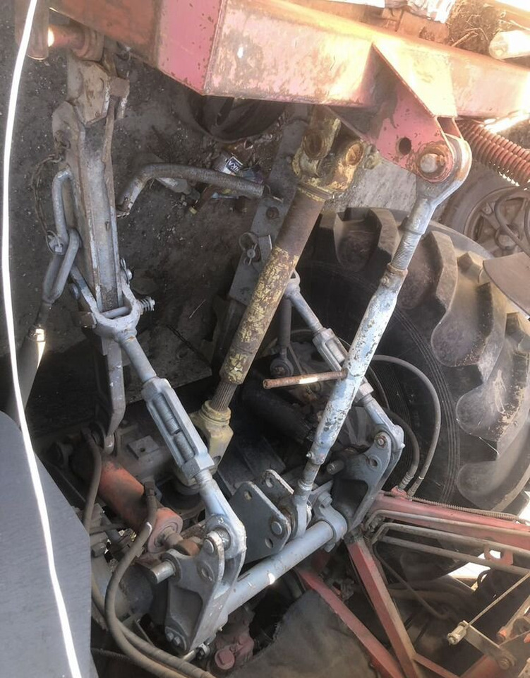 Гомсельмаш УЭС-2-280A (Палессе U280A) - Трактор: фото 4 Гомсельмаш УЭС-2-280A (Палессе U280A) - Трактор: фото 4