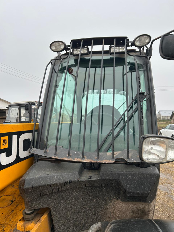 Телескопический погрузчик JCB 541-70AG: фото 17 Телескопический погрузчик JCB 541-70AG: фото 17