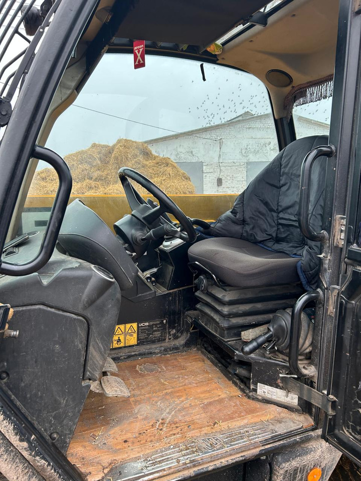 Телескопический погрузчик JCB 541-70AG: фото 16 Телескопический погрузчик JCB 541-70AG: фото 16