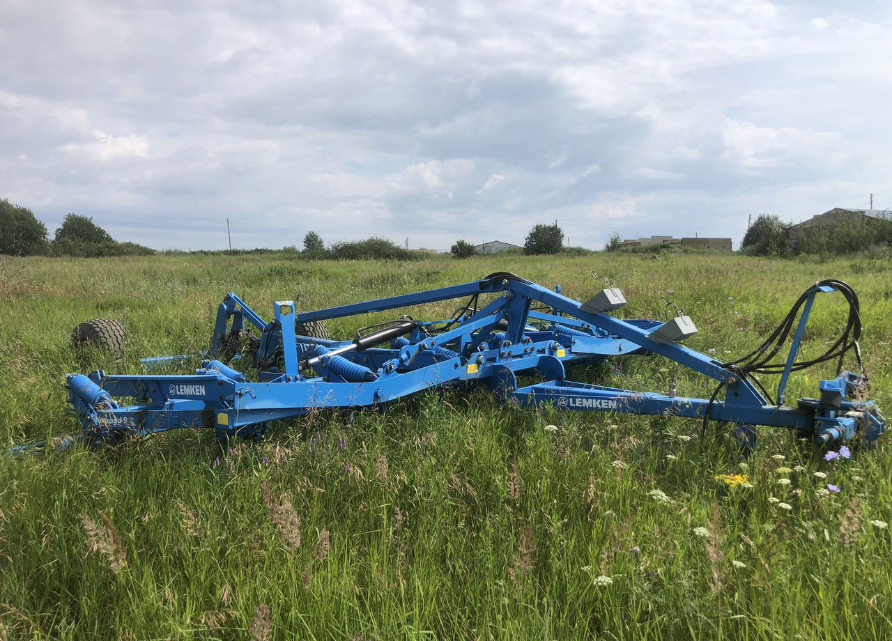 LEMKEN Smaragd - Культиватор: фото 1 LEMKEN Smaragd - Культиватор: фото 1