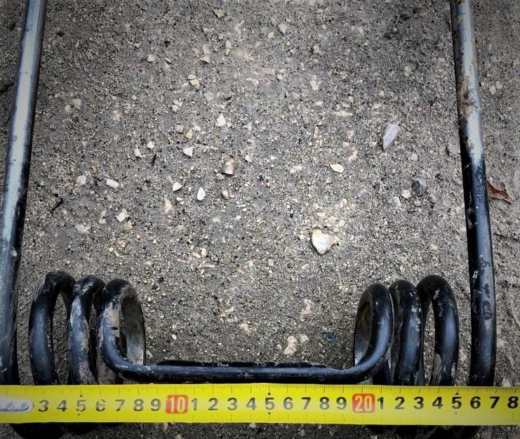 Пружины штригельной бороны Salford R60000 - Подвеска: фото 4 Пружины штригельной бороны Salford R60000 - Подвеска: фото 4