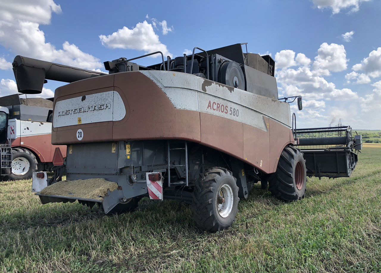 Зерноуборочный комбайн Ростсельмаш Acros 585: фото 7