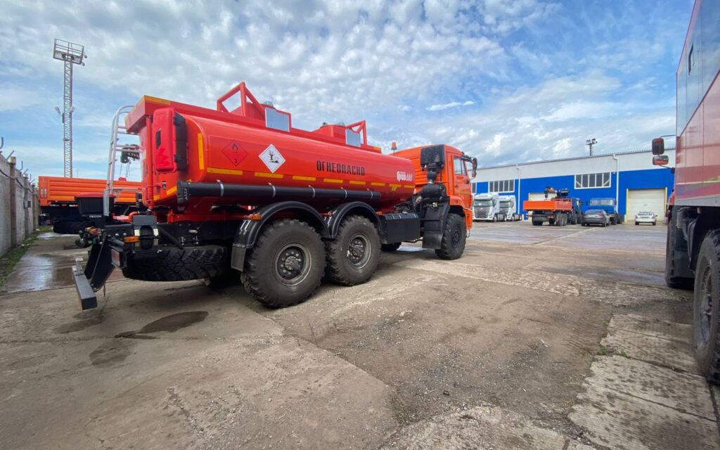 Грузовик с цистерной Автоцистерна КАМАЗ 5350-66 (D5), 2025: фото 11
