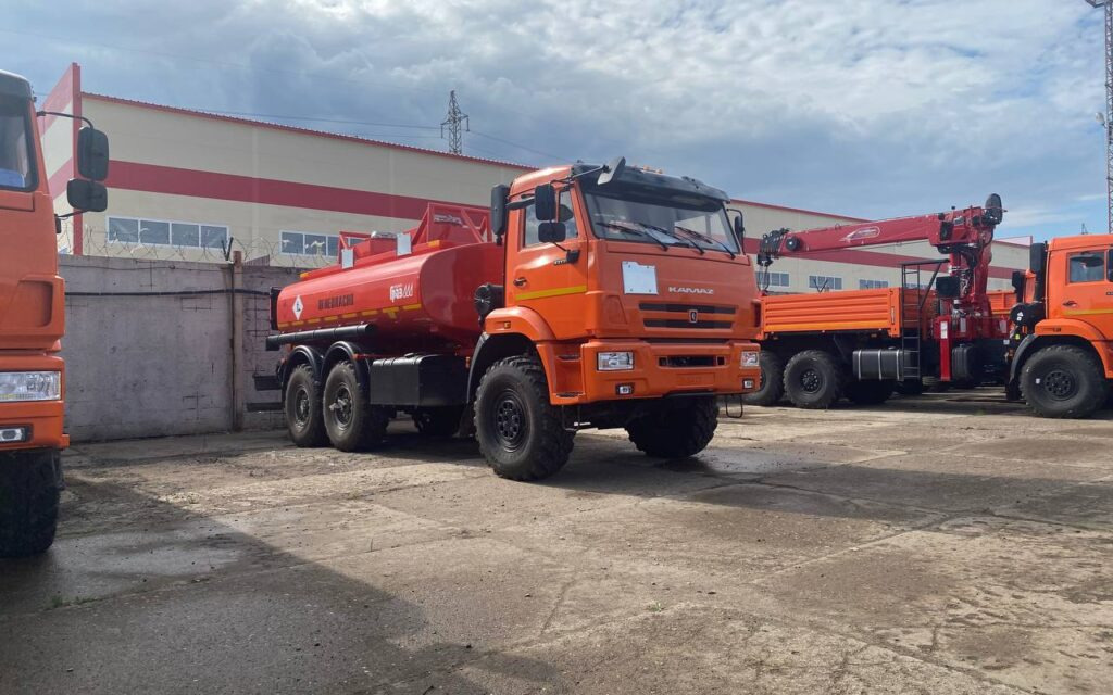 Грузовик с цистерной Автоцистерна КАМАЗ 5350-66 (D5), 2025: фото 17