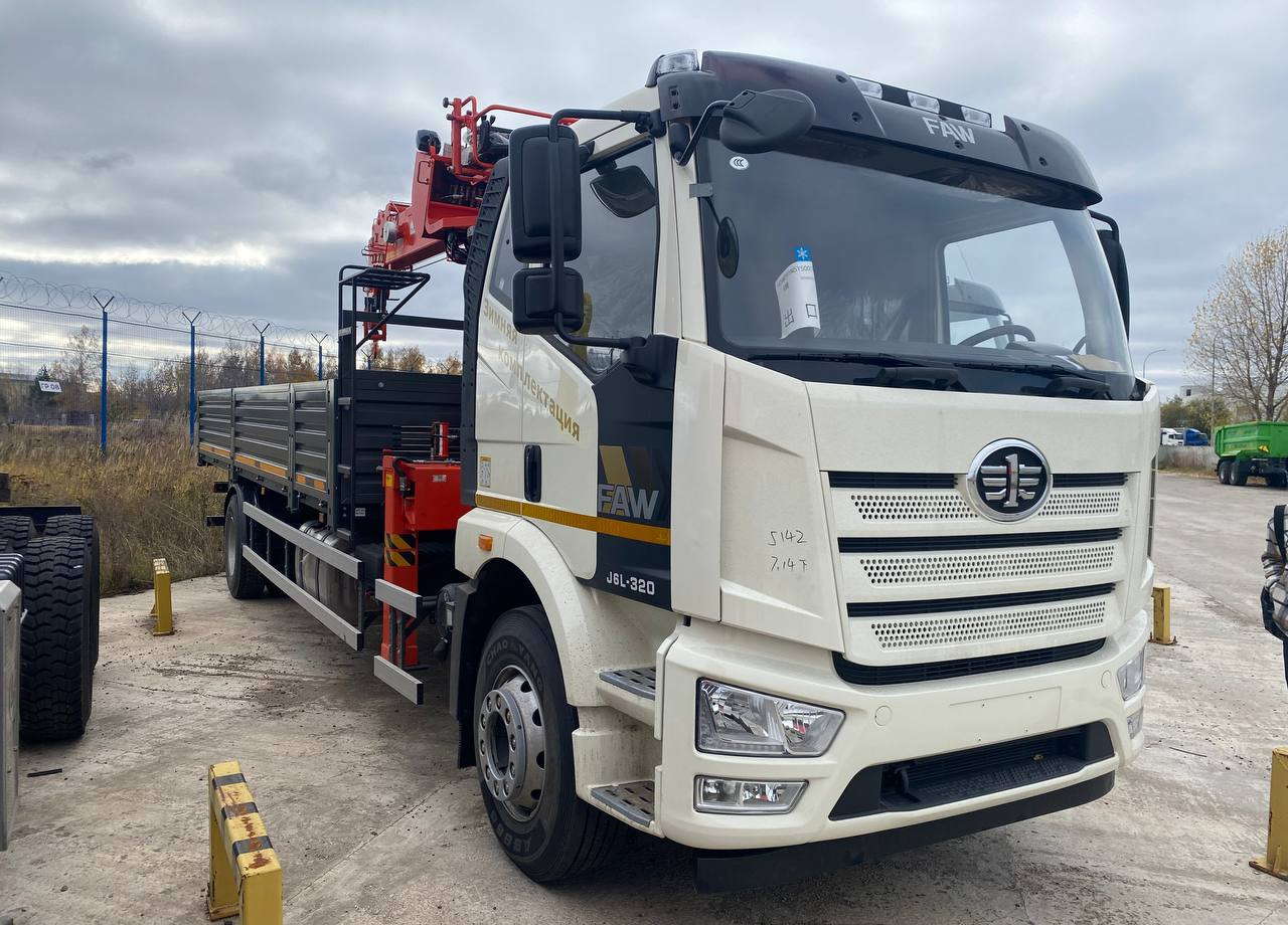Бортовой грузовик FAW J6L 4х2 с КМУ Kanglir KS1256 2024 г - Грузовик бортовой/ Платформа, Автоманипулятор: фото 2 Бортовой грузовик FAW J6L 4х2 с КМУ Kanglir KS1256 2024 г - Грузовик бортовой/ Платформа, Автоманипулятор: фото 2