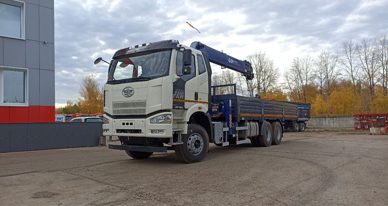 Бортовой грузовик FAW J6P 6х4 с КМУ DongYang SS2036, 2025 - Грузовик бортовой/ Платформа, Автоманипулятор: фото 1 Бортовой грузовик FAW J6P 6х4 с КМУ DongYang SS2036, 2025 - Грузовик бортовой/ Платформа, Автоманипулятор: фото 1