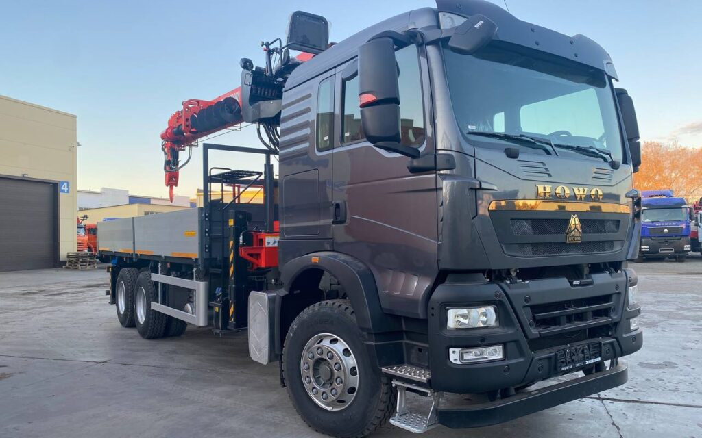 Бортовой грузовик HOWO T5G с КМУ RUSMAN KS2306, 2025 - Бортовой грузовик/ Платформа, Автоманипулятор: фото 2 Бортовой грузовик HOWO T5G с КМУ RUSMAN KS2306, 2025 - Бортовой грузовик/ Платформа, Автоманипулятор: фото 2