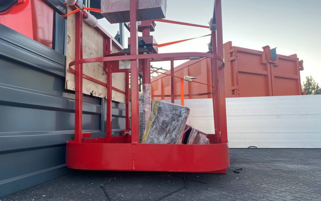 Бортовой грузовик/ Платформа, Автоманипулятор Бортовой грузовик HOWO T5G с КМУ RUSMAN KS2306, 2025: фото 9