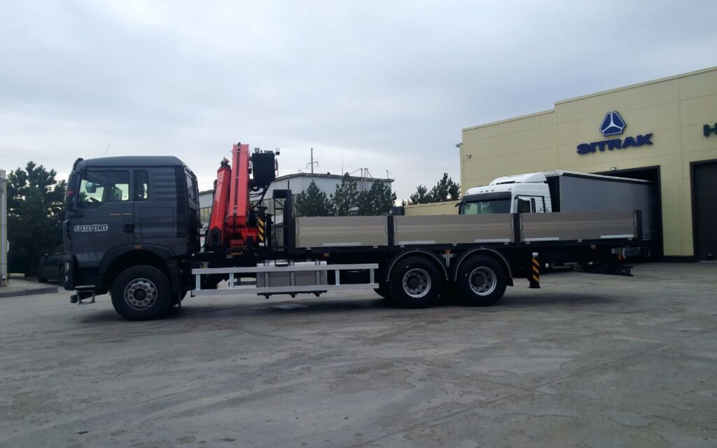 Бортовой грузовик Howo T5G 6х4 с КМУ Sunhunk K-238, 2025 - Бортовой грузовик/ Платформа, Автоманипулятор: фото 2 Бортовой грузовик Howo T5G 6х4 с КМУ Sunhunk K-238, 2025 - Бортовой грузовик/ Платформа, Автоманипулятор: фото 2