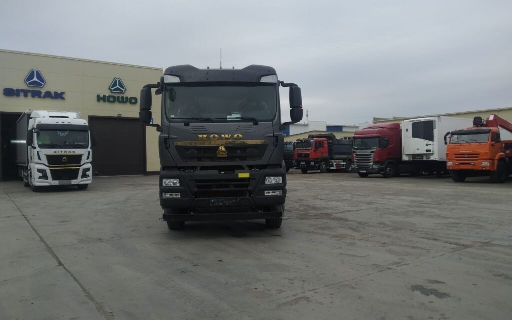 Бортовой грузовик Howo T5G 6х4 с КМУ Sunhunk K-238, 2025 - Бортовой грузовик/ Платформа, Автоманипулятор: фото 3 Бортовой грузовик Howo T5G 6х4 с КМУ Sunhunk K-238, 2025 - Бортовой грузовик/ Платформа, Автоманипулятор: фото 3