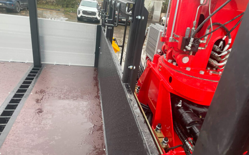 Бортовой грузовик Howo T5G с КМУ Horyong HRS216, 2025 - Бортовой грузовик/ Платформа, Автоманипулятор: фото 4 Бортовой грузовик Howo T5G с КМУ Horyong HRS216, 2025 - Бортовой грузовик/ Платформа, Автоманипулятор: фото 4