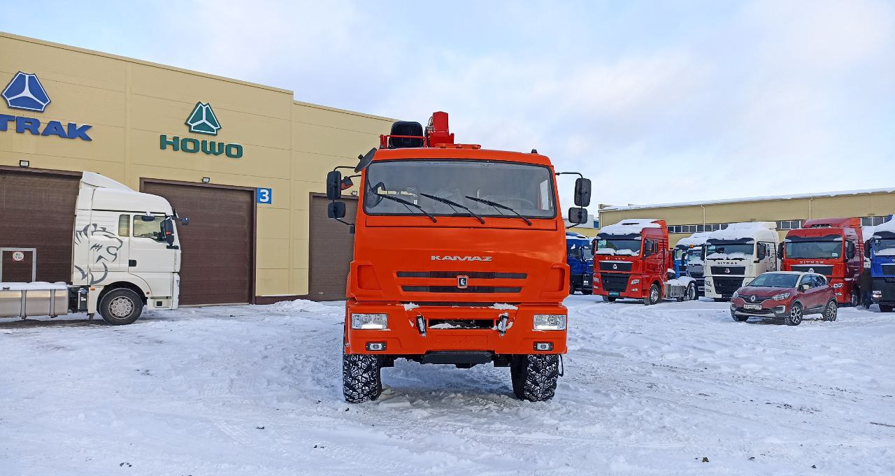 Новый Грузовик бортовой/ Платформа, Автоманипулятор Бортовой грузовик КАМАЗ 43118-37 6х6 с КМУ Horyong 216 2025: фото 14