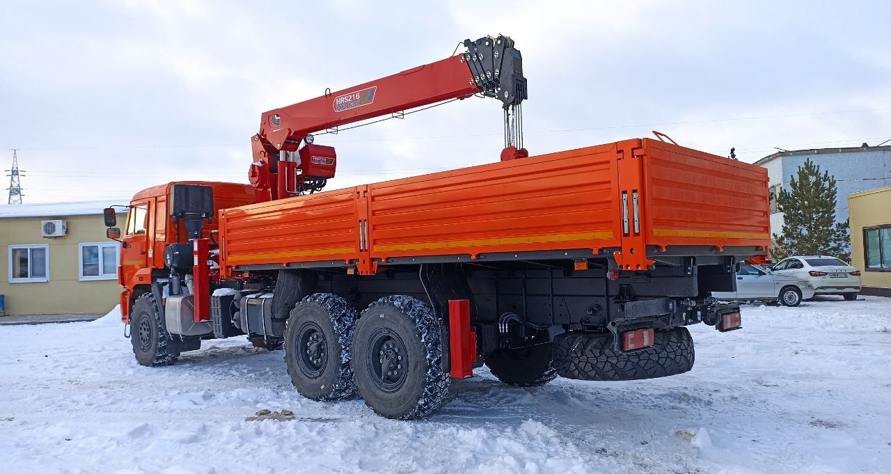 Новый Грузовик бортовой/ Платформа, Автоманипулятор Бортовой грузовик КАМАЗ 43118-37 6х6 с КМУ Horyong 216 2025: фото 11
