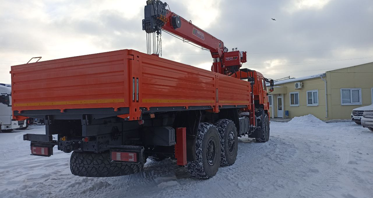 Новый Грузовик бортовой/ Платформа, Автоманипулятор Бортовой грузовик КАМАЗ 43118-37 6х6 с КМУ Horyong 216 2025: фото 9
