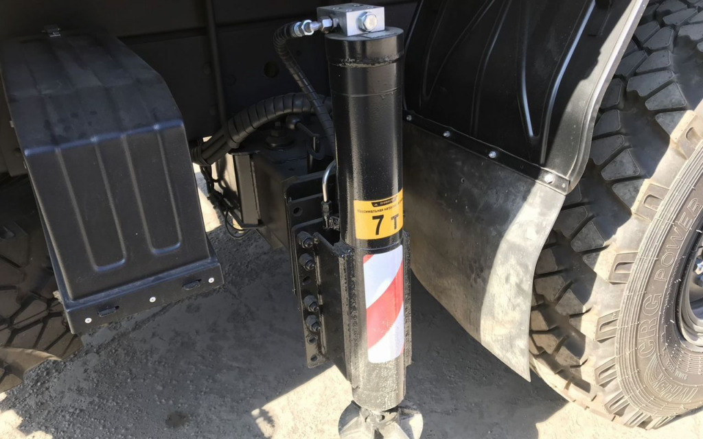 Бортовой грузовик/ Платформа, Автоманипулятор Бортовой грузовик КАМАЗ 43118-50 6х6 с КМУ Галичанин с буром, 2025: фото 8