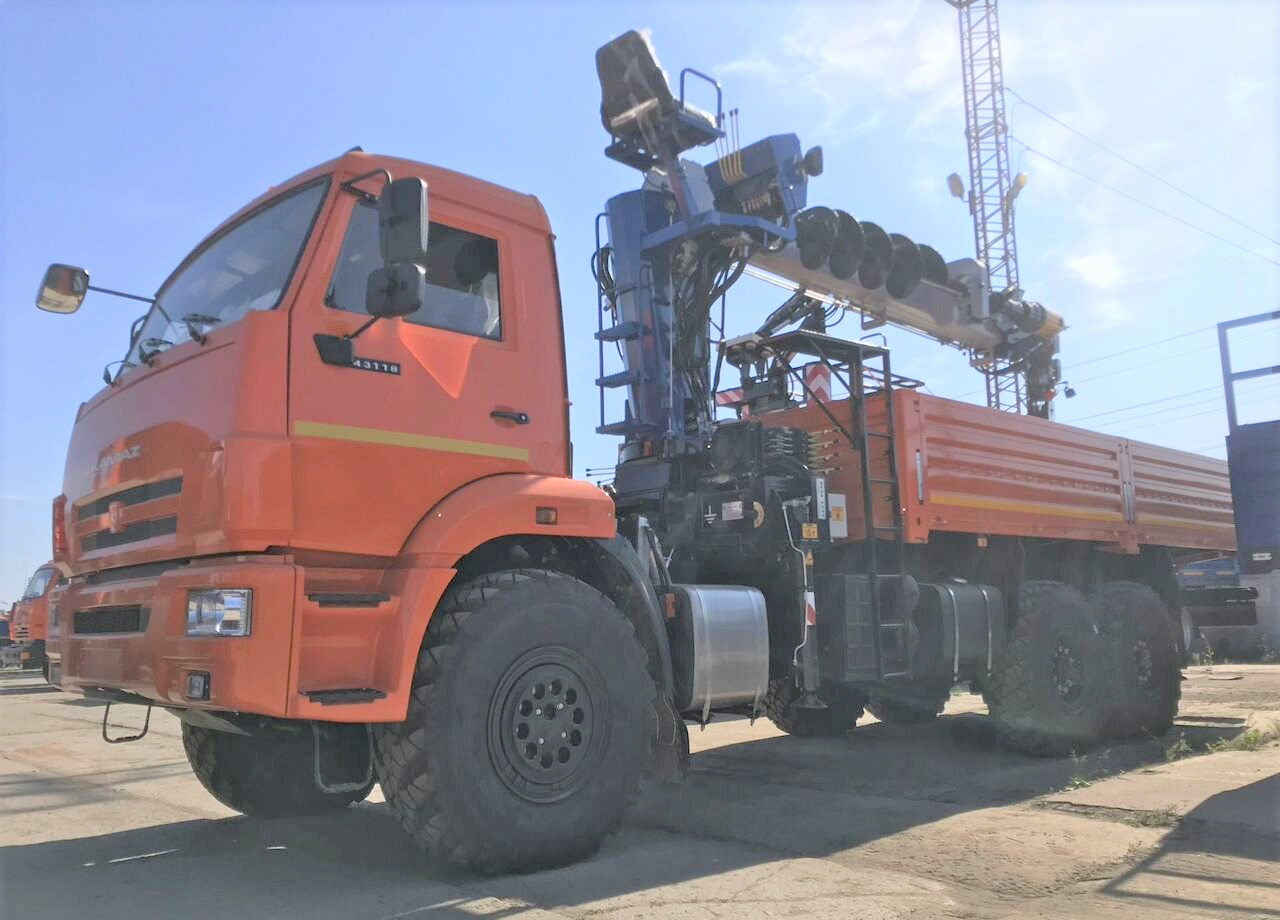 Бортовой грузовик КАМАЗ 43118-50 6х6 с КМУ Галичанин с буром, 2025 - Грузовик бортовой/ Платформа, Автоманипулятор: фото 2 Бортовой грузовик КАМАЗ 43118-50 6х6 с КМУ Галичанин с буром, 2025 - Грузовик бортовой/ Платформа, Автоманипулятор: фото 2