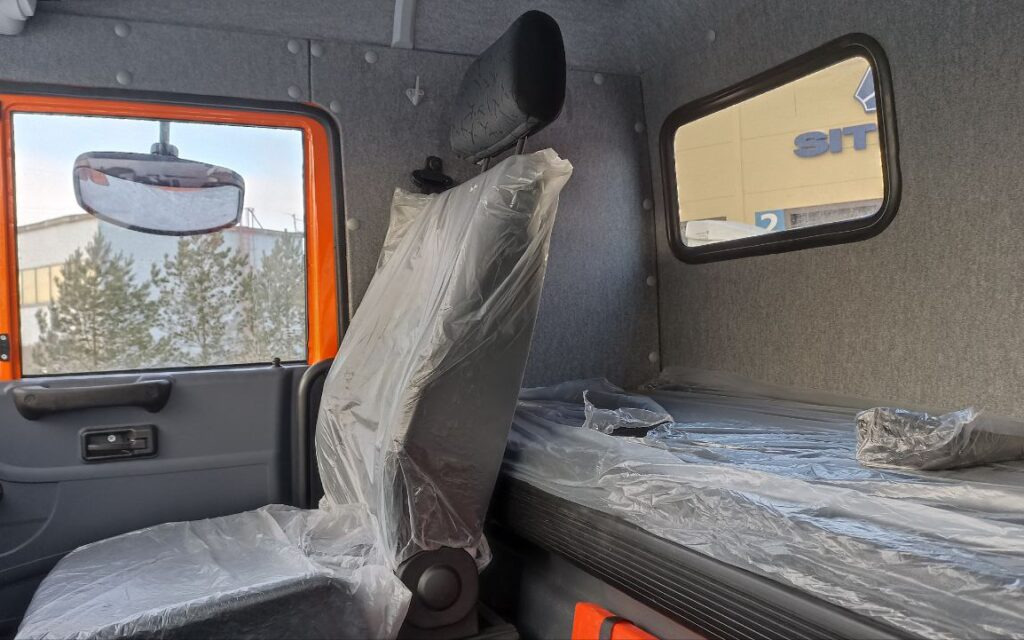 Бортовой грузовик/ Платформа, Автоманипулятор Бортовой грузовик КАМАЗ 43118-50 6х6 с КМУ Horyong 216 2025: фото 15