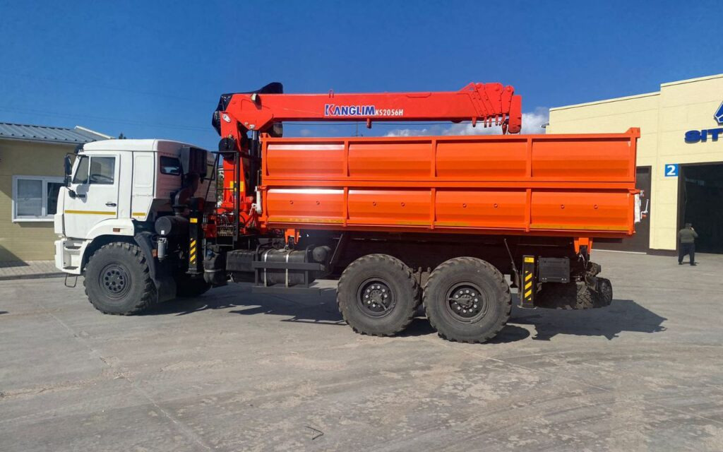 Бортовой грузовик/ Платформа, Автоманипулятор Бортовой грузовик КАМАЗ 43118-50 6х6 с КМУ Kanglim KS2056H 2025: фото 6