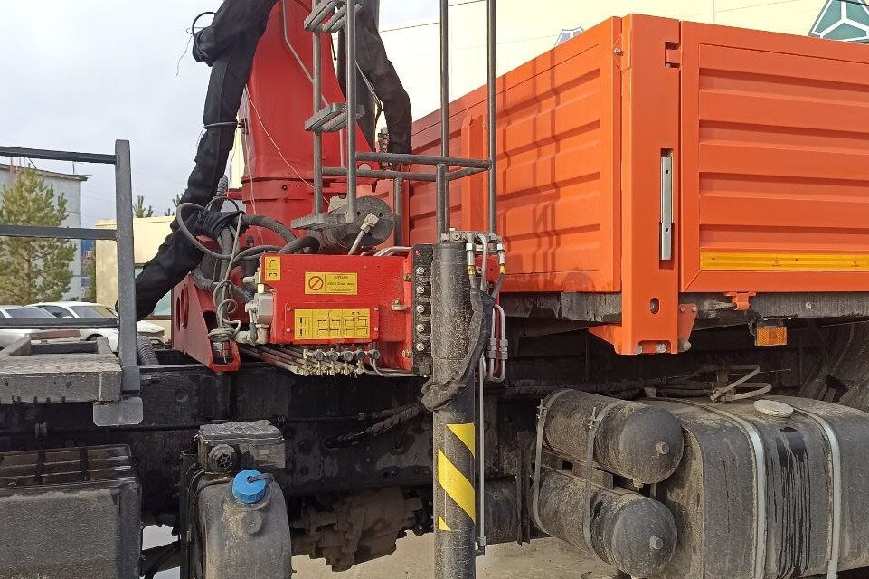 Бортовой грузовик/ Платформа, Автоманипулятор Бортовой грузовик КАМАЗ 43118-50 6х6 с КМУ Palfinger 2025: фото 20