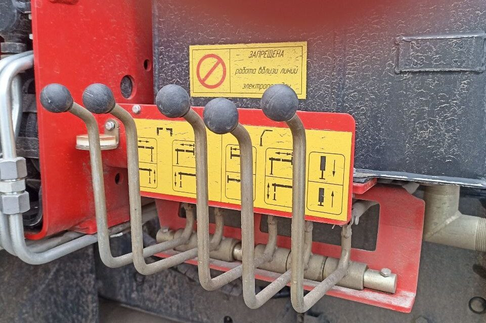 Бортовой грузовик/ Платформа, Автоманипулятор Бортовой грузовик КАМАЗ 43118-50 6х6 с КМУ Palfinger 2025: фото 18