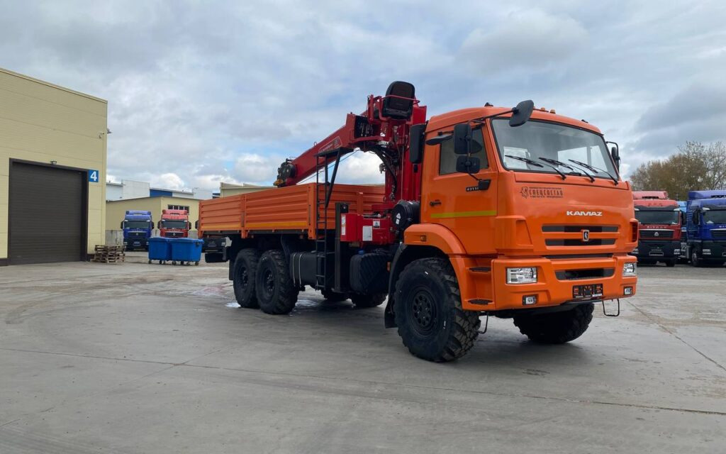 Бортовой грузовик КАМАЗ 43118-50 с КМУ Horyong HRS216, 2024 - Бортовой грузовик/ Платформа, Автоманипулятор: фото 1 Бортовой грузовик КАМАЗ 43118-50 с КМУ Horyong HRS216, 2024 - Бортовой грузовик/ Платформа, Автоманипулятор: фото 1