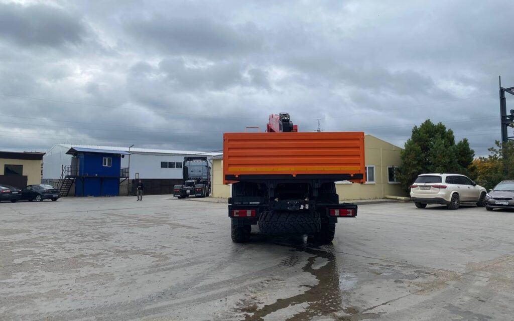 Бортовой грузовик КАМАЗ 43118-50 с КМУ Horyong HRS216, 2024 - Бортовой грузовик/ Платформа, Автоманипулятор: фото 4 Бортовой грузовик КАМАЗ 43118-50 с КМУ Horyong HRS216, 2024 - Бортовой грузовик/ Платформа, Автоманипулятор: фото 4