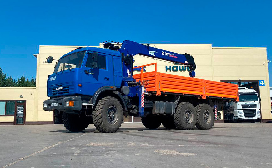 Бортовой грузовик КАМАЗ 43118 6х6 с КМУ DONGYANG 1926 2010 - Бортовой грузовик/ Платформа, Автоманипулятор: фото 1 Бортовой грузовик КАМАЗ 43118 6х6 с КМУ DONGYANG 1926 2010 - Бортовой грузовик/ Платформа, Автоманипулятор: фото 1