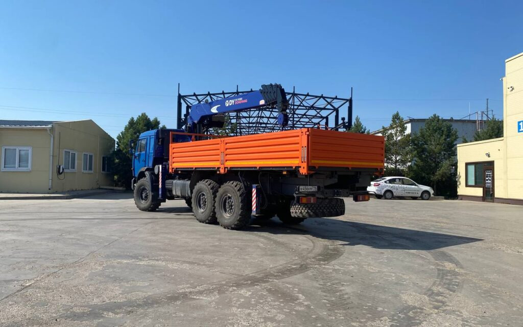 Бортовой грузовик/ Платформа, Автоманипулятор Бортовой грузовик КАМАЗ 43118 6х6 с КМУ DONGYANG 1926 2010: фото 7