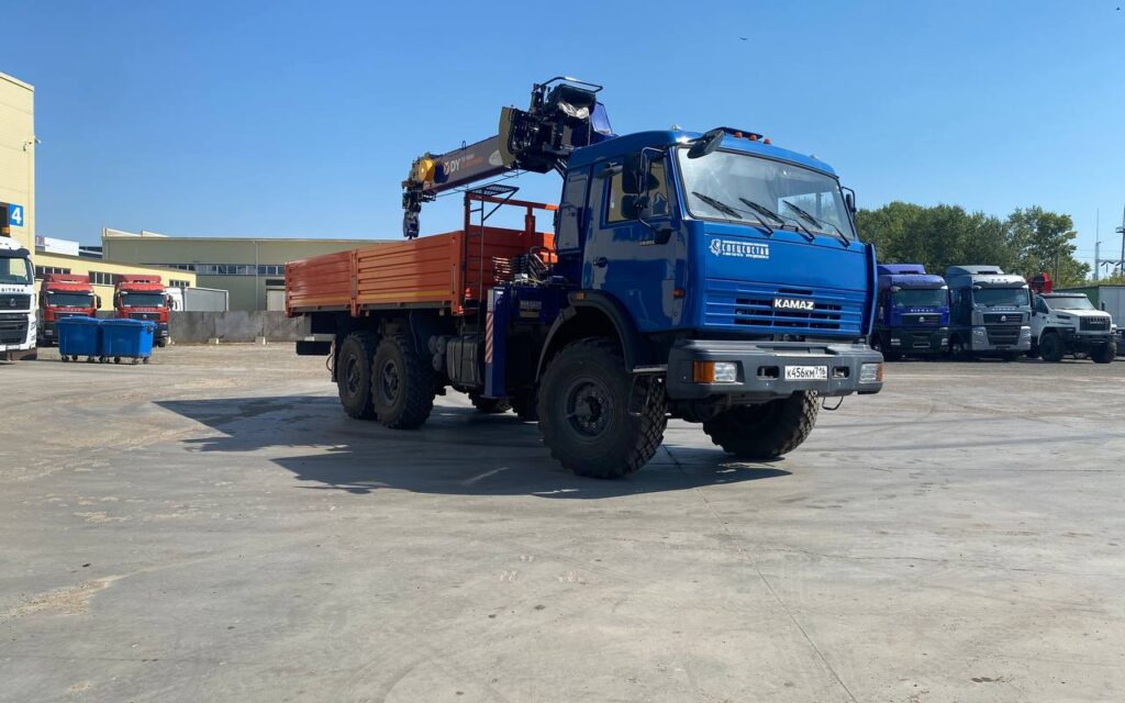 Бортовой грузовик КАМАЗ 43118 6х6 с КМУ DONGYANG 1926 2010 - Бортовой грузовик/ Платформа, Автоманипулятор: фото 3 Бортовой грузовик КАМАЗ 43118 6х6 с КМУ DONGYANG 1926 2010 - Бортовой грузовик/ Платформа, Автоманипулятор: фото 3