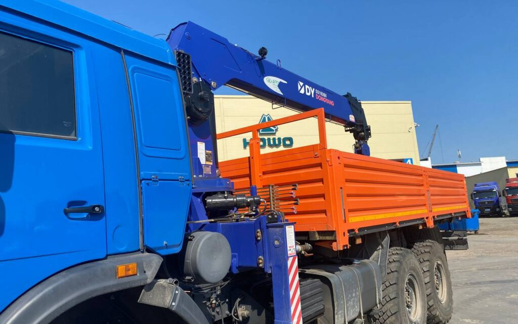 Бортовой грузовик/ Платформа, Автоманипулятор Бортовой грузовик КАМАЗ 43118 6х6 с КМУ DONGYANG 1926 2010: фото 19