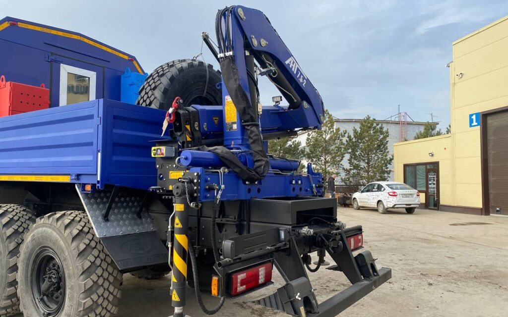 Бортовой грузовик/ Платформа, Автоманипулятор Бортовой грузовик Камаз 43118 6х6 ПАРМ с КМУ АНТ 7.5-2: фото 11 Бортовой грузовик/ Платформа, Автоманипулятор Бортовой грузовик Камаз 43118 6х6 ПАРМ с КМУ АНТ 7.5-2: фото 11