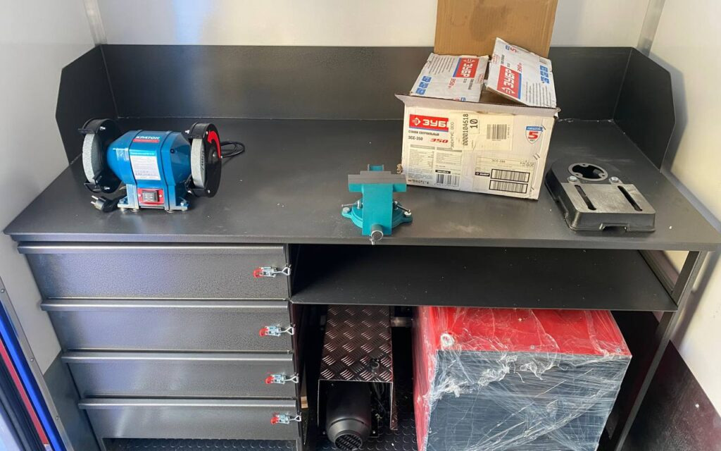 Бортовой грузовик/ Платформа, Автоманипулятор Бортовой грузовик Камаз 43118 6х6 ПАРМ с КМУ АНТ 7.5-2: фото 16 Бортовой грузовик/ Платформа, Автоманипулятор Бортовой грузовик Камаз 43118 6х6 ПАРМ с КМУ АНТ 7.5-2: фото 16