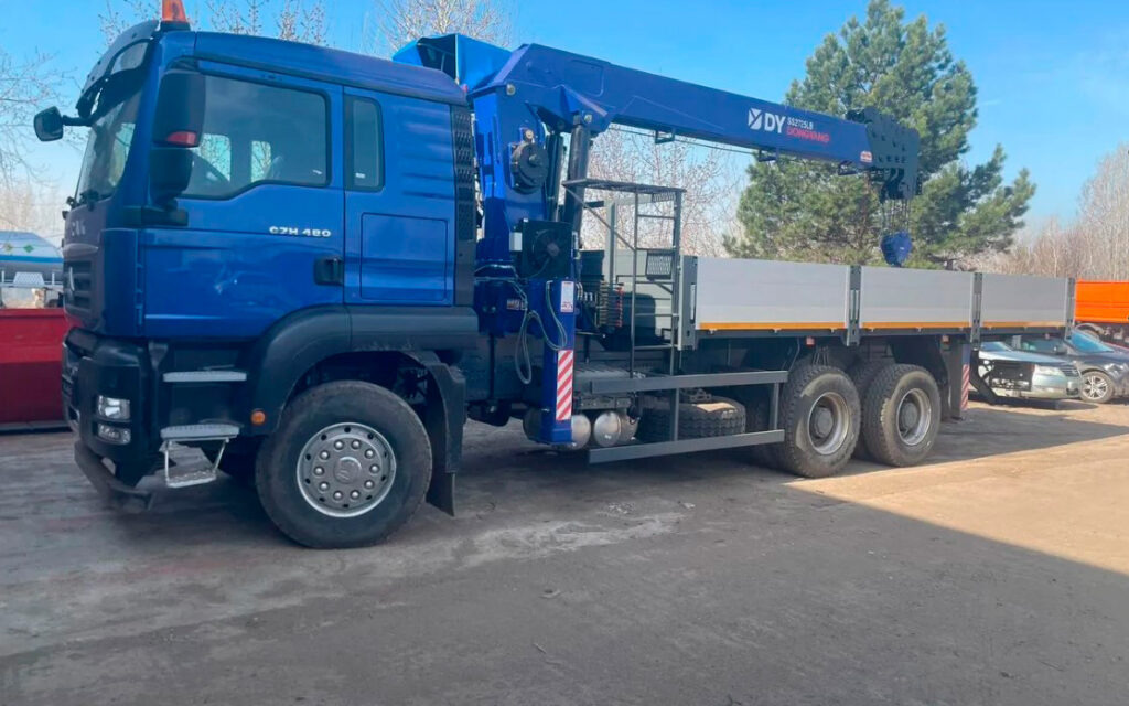 Бортовой грузовик/ Платформа, Автоманипулятор Бортовой грузовик SITRAK C7H 6х4 с КМУ DONGYANG SS2725LB 2025: фото 8