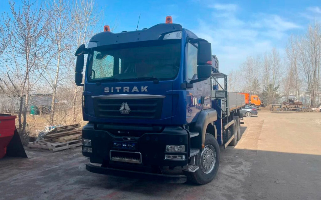 Бортовой грузовик/ Платформа, Автоманипулятор Бортовой грузовик SITRAK C7H 6х4 с КМУ DONGYANG SS2725LB 2025: фото 7